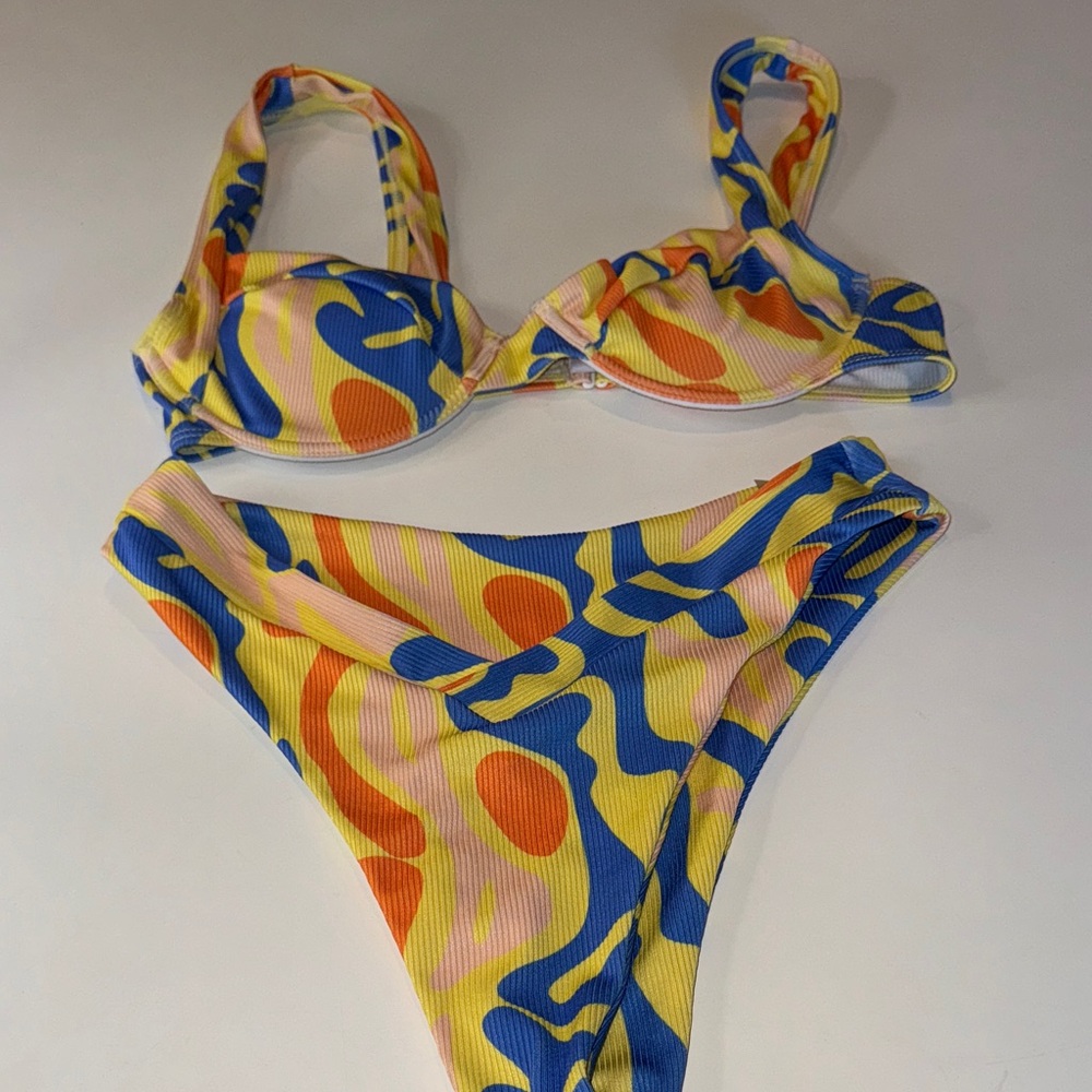 Aurielle Multicolor Abstract Bikini Set